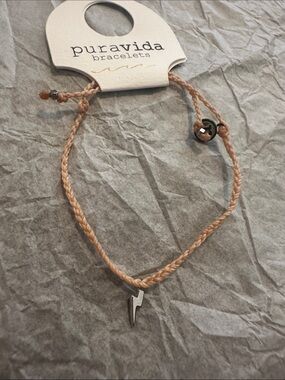 NWT Pura Vida Peach Cord Bracelet with Silver Lightning Charm